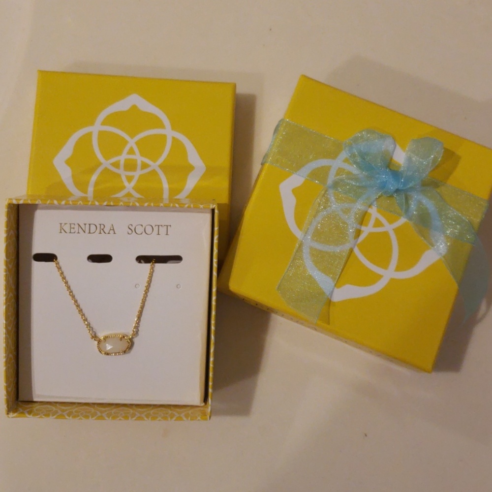 Kendra Scott replica necklace